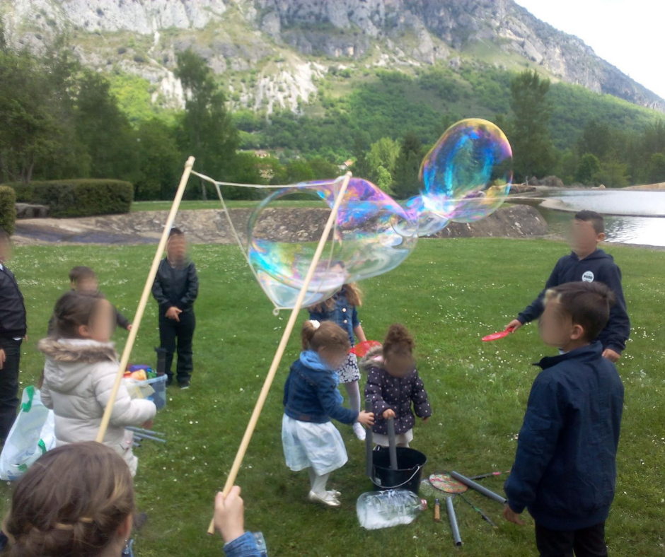 Bulles de savon géantes